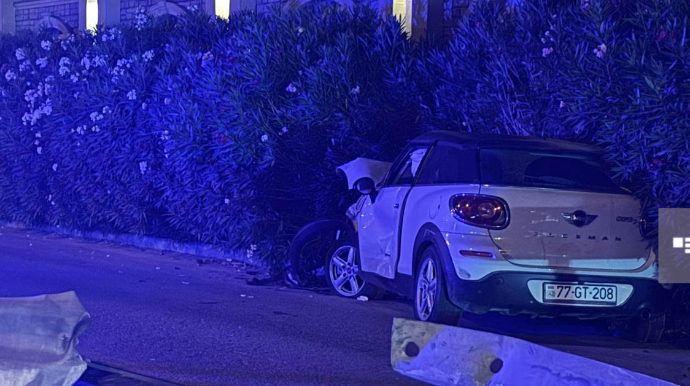 Bakıda içkili sürücü qəzaya səbəb oldu - FOTO 