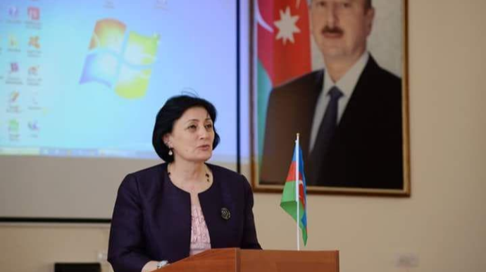 Deputatdan viruslu xəstələr üçün dərmanların tapılmamasına sərt REAKSİYA 