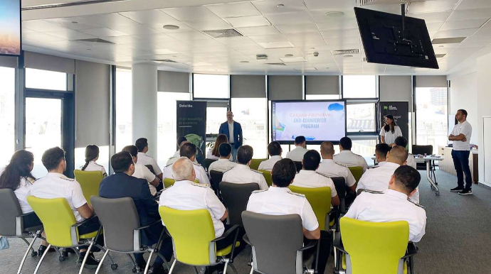 Gömrük əməkdaşları üçün kontrafakt və saxta malların ölkəyə idxalına qarşı mübarizə üzrə təlim keçirilib  - FOTO