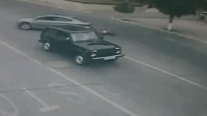 Naxçıvanda “Hyundai” piyadanı keçiddə vurub sürüdü - ŞOK VİDEO 