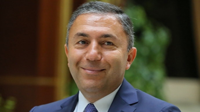 Deputat rüsumların artımından danışdı: 0.5 faiz artıb 