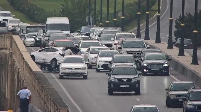 Sumqayıt yolu tıxacdan qurtulacaq? - Bakı üçün strateji plan 