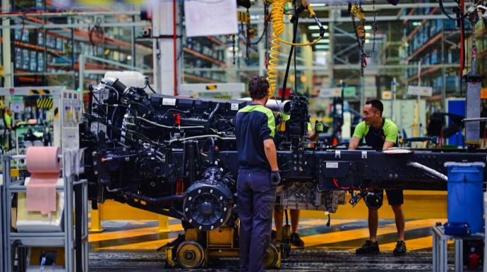 Avtomobil istehsalçıları kömək istəyirlər 