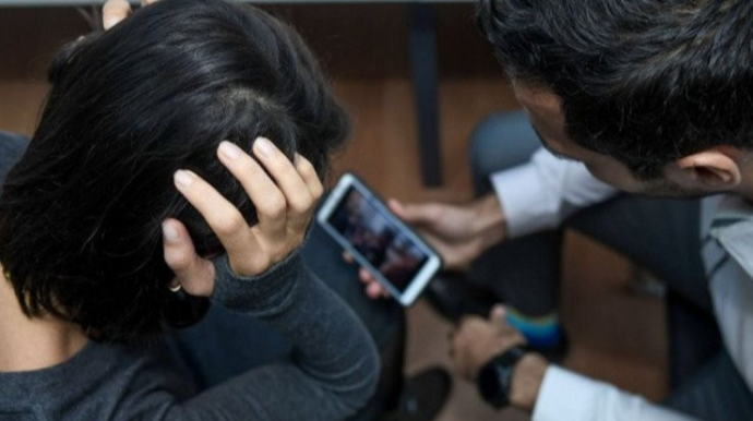 Bakıda qadın şəkilləri ilə şantaj olundu - VİDEO 