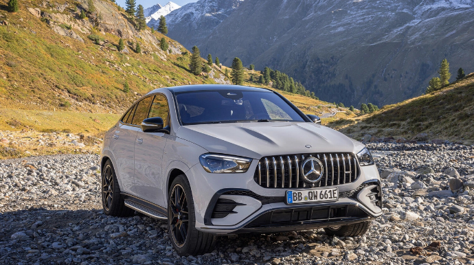 Mercedes-Benz вернется к бензину и дизелю 