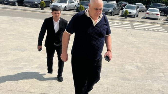 Məhkəmə "Şərurlu İsfəndiyar"a bəraət verdi 