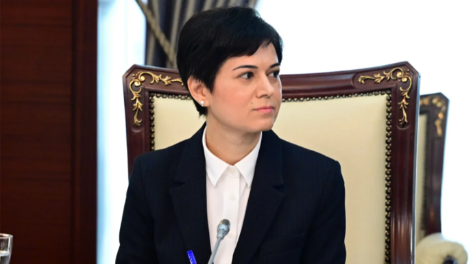 Təranə Əhmədova Səhiyyə Nazirliyindəki vəzifəsindən getdi 