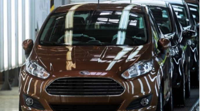 “Ford” 3200 əməkdaşını işdən çıxaracaq 