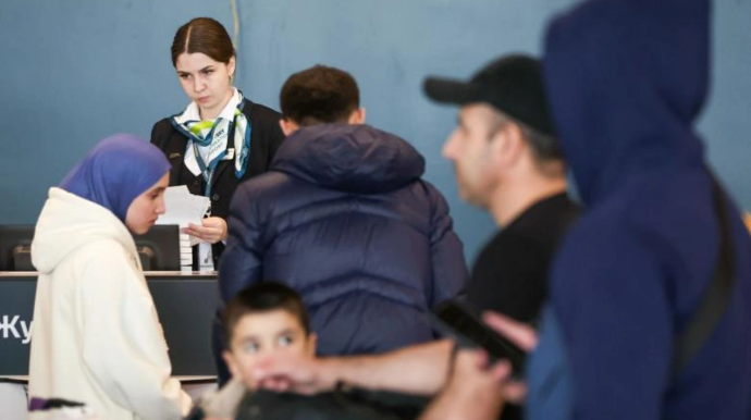 Rusiyaya getmək istəyənlərin NƏZƏRİNƏ!  - Yeni sənədlə bağlı tələblər gəlir