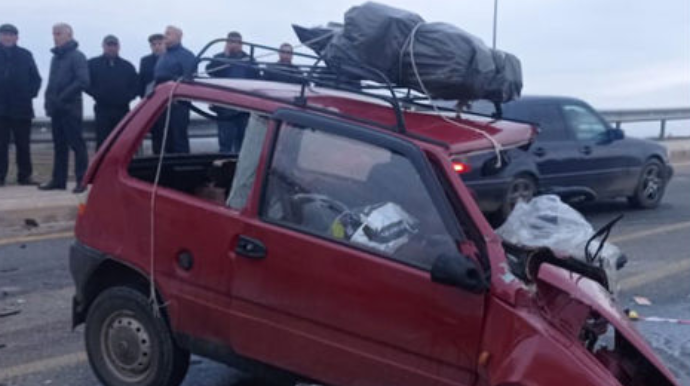 Gəncədə dəhşətli qəza:  Ölən və yaralanan var  - FOTO