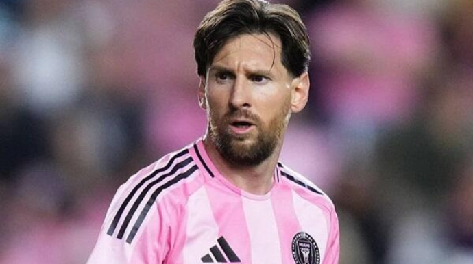 "Ronaldo səndən yaxşıdır" dedi, Messi belə cavab verdi