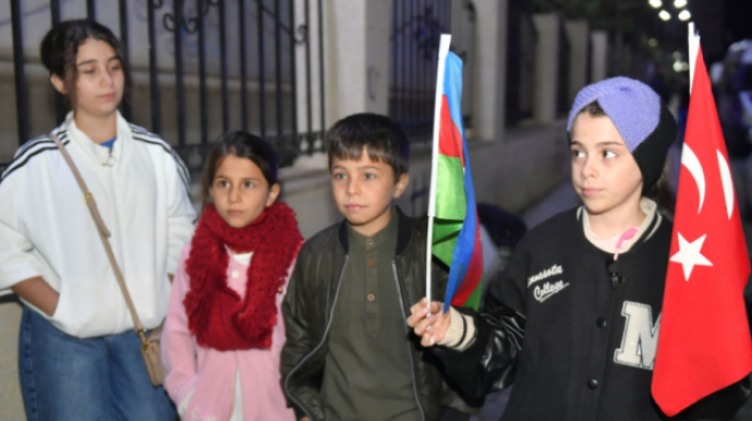 Kəlbəcərə növbəti köç karvanı yola salındı   - YENİLƏNİB