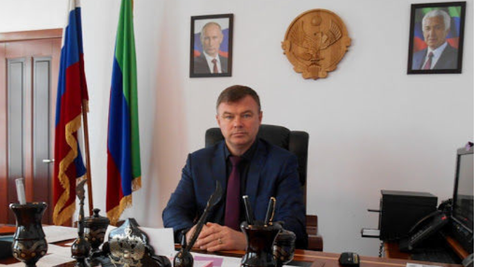 Dağıstanda rayon başçısı ev dustaqlığına yerləşdirildi