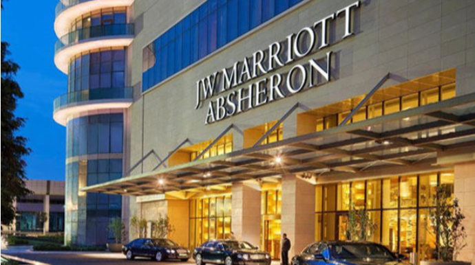 ABŞ Bakıdakı hotellərin birində Azərbaycandakı agentura şəbəkəsi ilə görüşəcək - FOTO