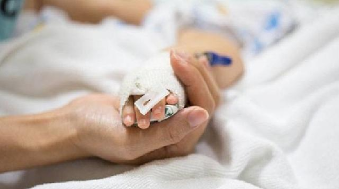 Sabunçuda 9 aylıq körpə yol-nəqliyyat hadisəsində xəsarət alıb