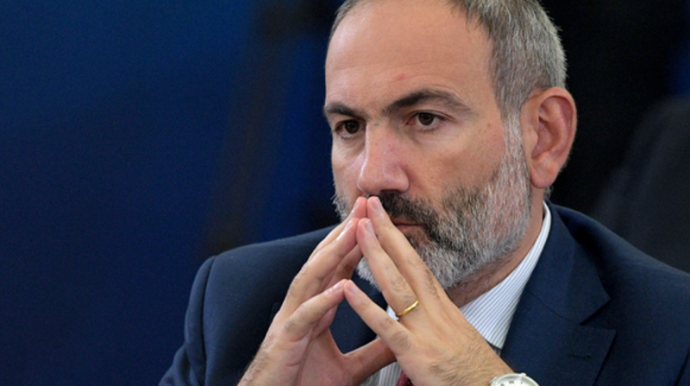 "Devrilmək təhlükəsini hiss edən Paşinyan açıq diktatura tətbiq etməyə başlayıb"