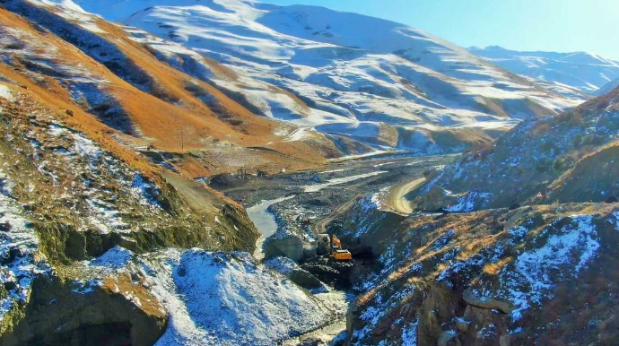 Quba-Xınalıq yolunda yeni körpünün inşası davam etdirilir - FOTO