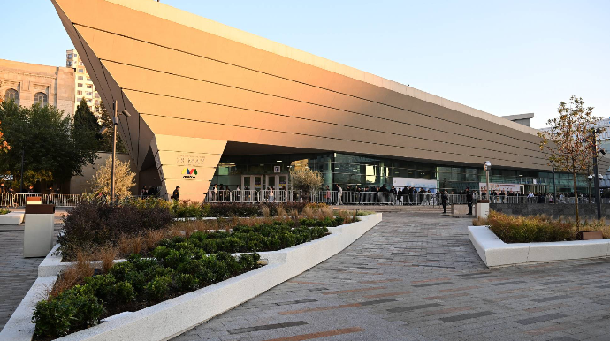 Bakı metrosunda sərnişin öldü   - YENİLƏNİB