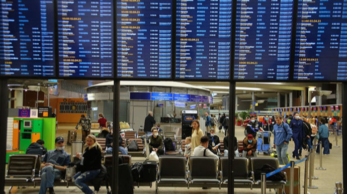Moskvanın hava limanlarında 20-dən çox reys təxirə salınıb və ləğv edilib 