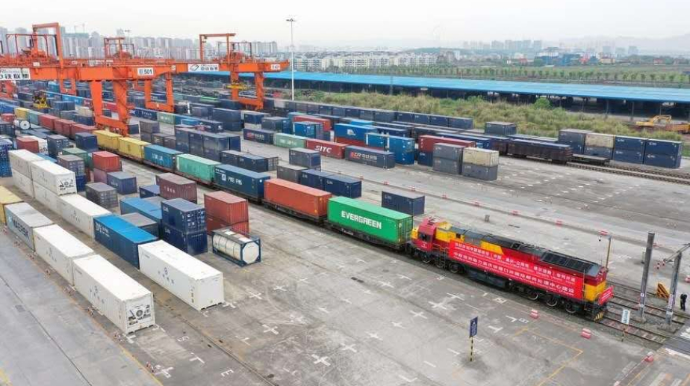 Запущен новый маршрут мультимодальных грузоперевозок из Китая в Азербайджан
