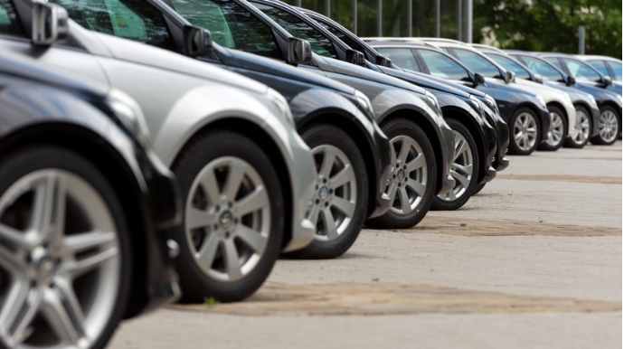 Ölkəyə gətirilən bu maşınlar ölüm saçır - Təhlükənin qarşısı necə alınsın? 