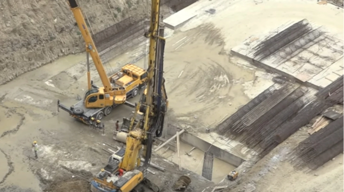 Əvvəl göl, indi göydələn? - Yasamalda qalmaqallı tikinti faciə ilə nəticələnə bilər - VİDEO