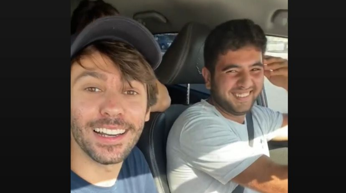 Ağdamlı taksi sürücüsü türk blogeri ŞOKA SALDI - VİDEO