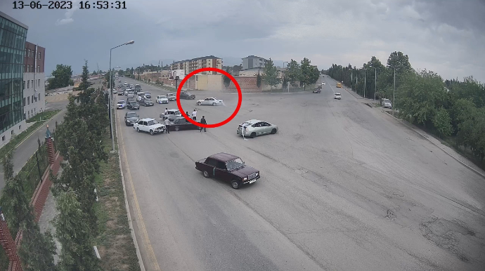 Toy karvanında avtoxuliqanlıq edənlər saxlanıldı; birinə 20, digərinə 8 "sutka" verildi   - FOTO - VİDEO