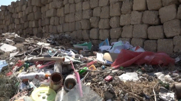 Bakıda zibil atmaq üçün “gediləsi uzun bir yol”   - VİDEO