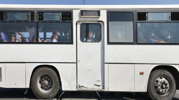 Sürücülük vəsiqəsi olmadan avtobus sürürdü, həbs olundu - FOTO