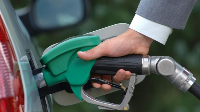 Gürcüstanda benzinin qiyməti rekord həddə çatıb