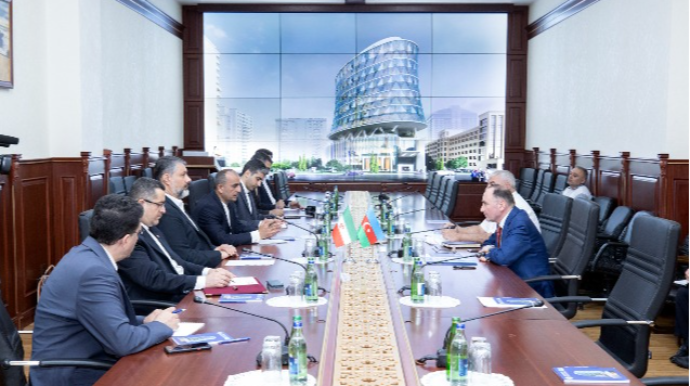 Dövlət Gömrük Komitəsində İran nümayəndə heyətilə görüş keçirildi  - FOTO