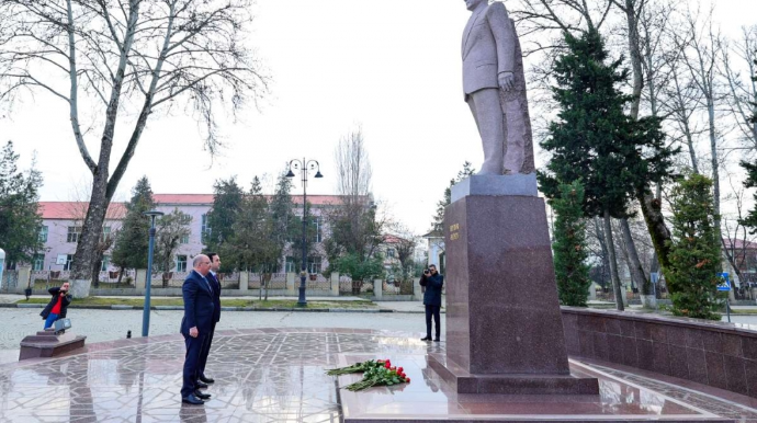 Gömrük Komitəsi sədrinin birinci müavini İsmayıllıda vətəndaşlarla görüşüb  - FOTO