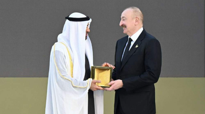 İlham Əliyevə "Zayed İnsan Qardaşlığı Mükafatı" verildi - FOTO 