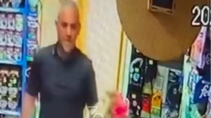 Bakıda qadını yumruqlayan şəxs saxlanıldı - VİDEO