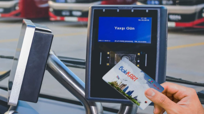 Daha bir marşrut xətti kartla ödənişə keçir