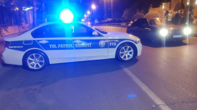 Bakıda 3 gənc yol qəzasında xəsarət alıb