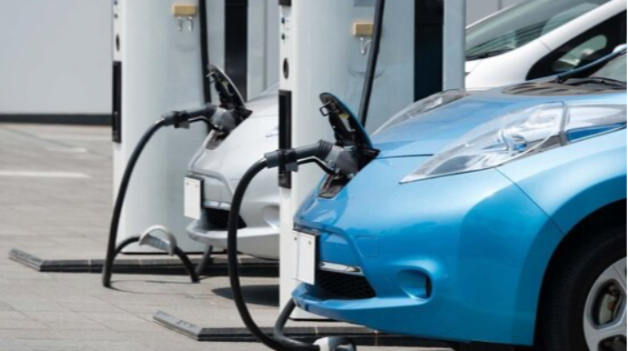 "Yaxın illərdə problem daha da kəskinləşə bilər" - Elektromobil bazarında yeni çağırış