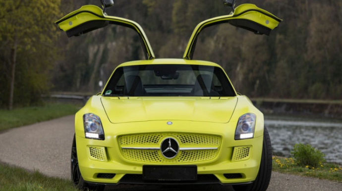 Dünyanın ən sürətli, nadir elektomobili: "Mercedes-Benz SLS" - SATIŞDA - FOTO