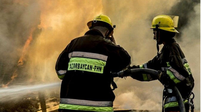 Abşeronda ev yanıb, 1 nəfərin meyiti aşkar edilib