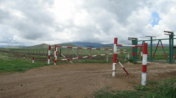 KİV:  Ermənistan-Türkiyə sərhədində keçid məntəqəsi yaxın günlərdə açılacaq