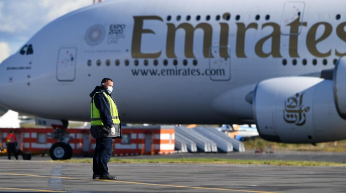 Авиакомпания Emirates планирует ввести оплату в биткоинах