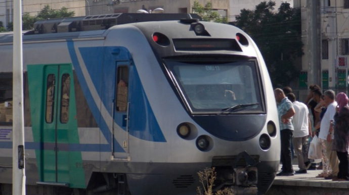 Tunisdə qatar relsdən çıxdı: 2 nəfər öldü, 30-dan çox adam yaralandı 