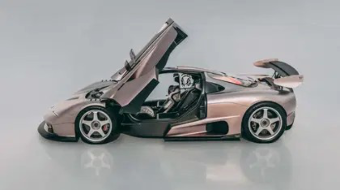 Hərracda ən baha qiymətə satılmış təzə avtomobil - FOTO