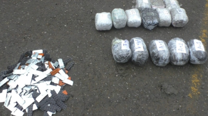 Yardımlıda narkokuryerlər saxlanıldı - FOTO