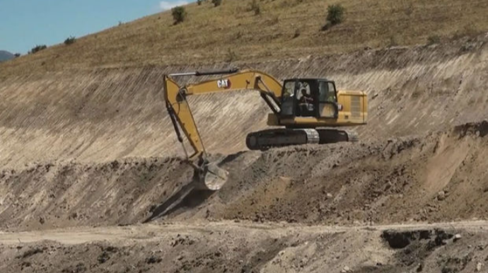 Erməni separatçılardan növbəti təxribat:  “Alternativ yol” ümidi ilə əraziyə texnika cəlb etdilər 