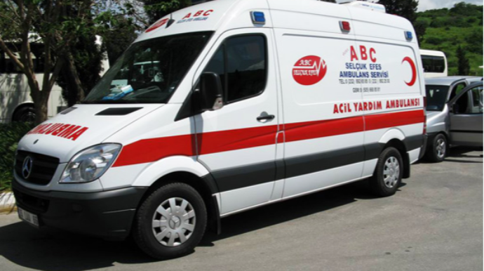 Türkiyədə turist avtobusu qəzaya uğrayıb, ölənlər var 