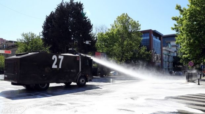 Bakıda dezinfeksiya işləri aparılır