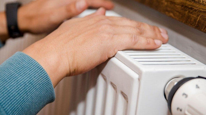 Şəhərin mərkəzində mənzillərdə istilik yoxdur  - VİDEO