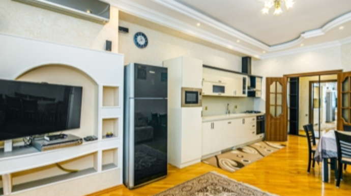 Yeni tələbələrin NƏZƏRİNƏ: Paytaxtda kirayə mənzillərin qiymətləri YÜKSƏLİR